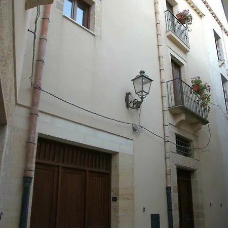 Bed & Breakfast Porta Gibli 3*